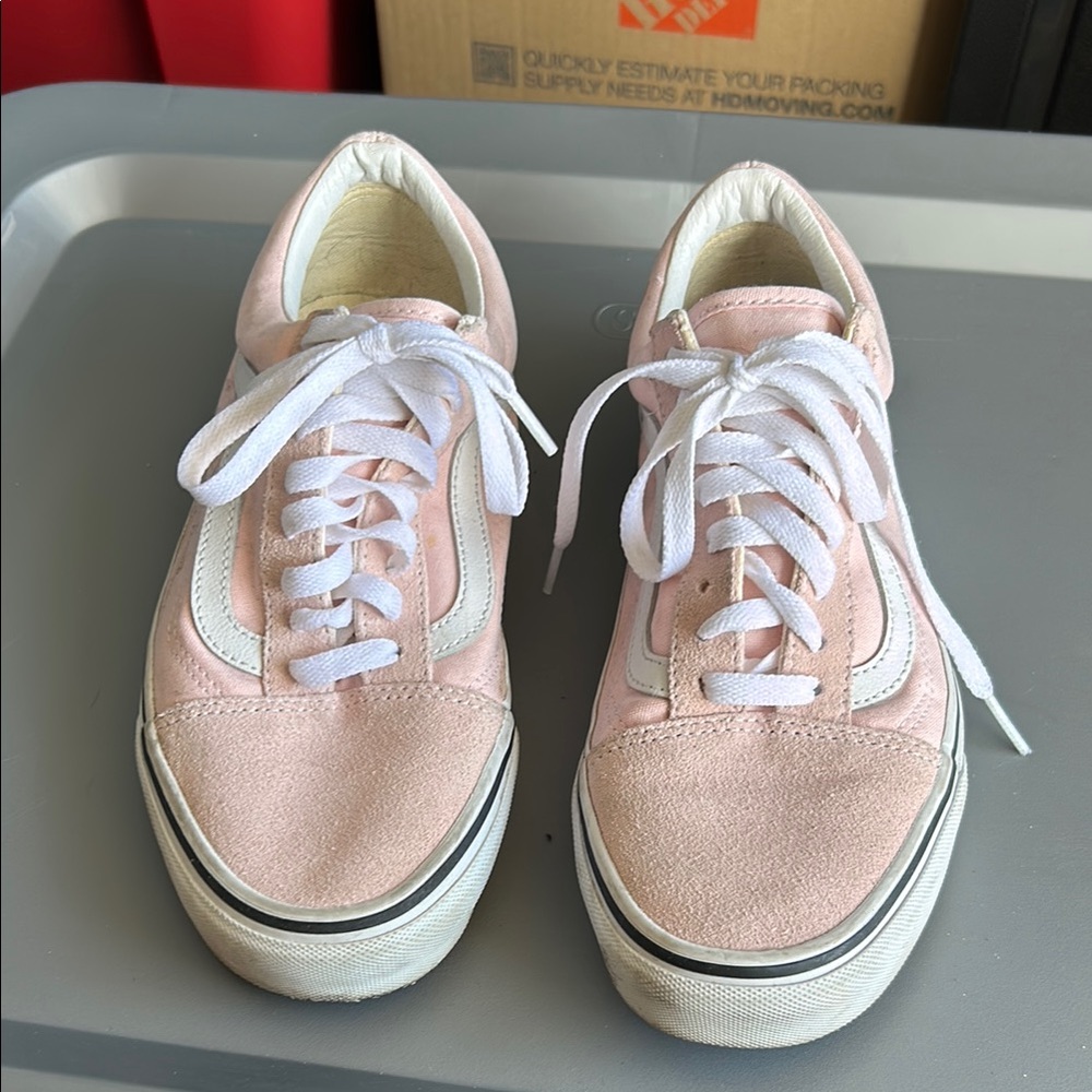 Vans Women's Pink Sneakers